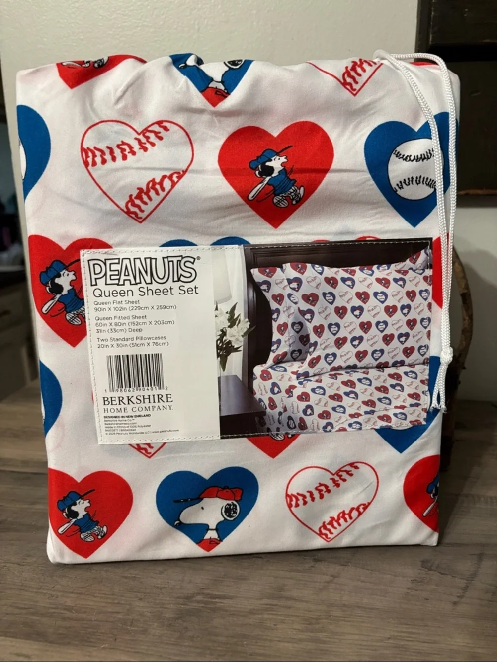 NEW Peanuts Snoopy Queen Sheet Set Red, Blue & White Heart Baseball Print